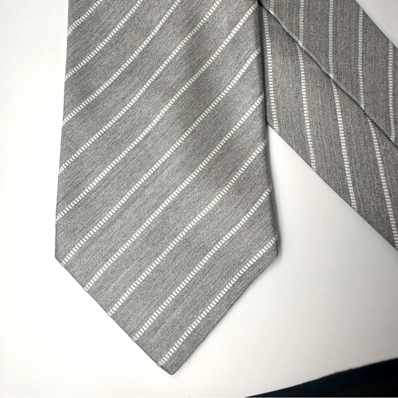 LNWOT Untipped LONG Arte by Aleta Gray Striped 100% Silk Classic Tie 61” 4” - Picture 2 of 6